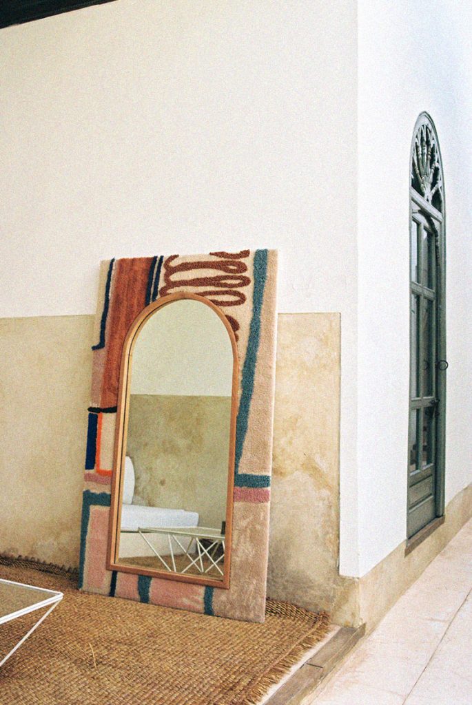 lrnce-objects-mirrors-illou