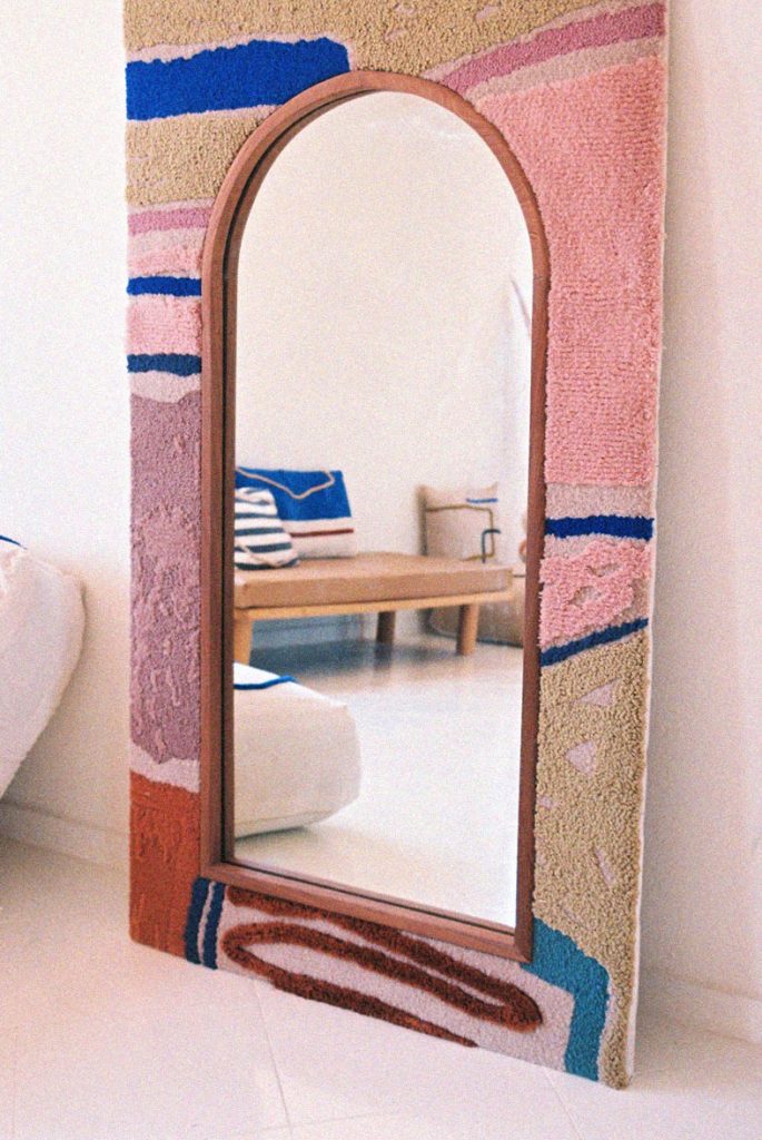 lrnce-objects-mirrors-ilan-