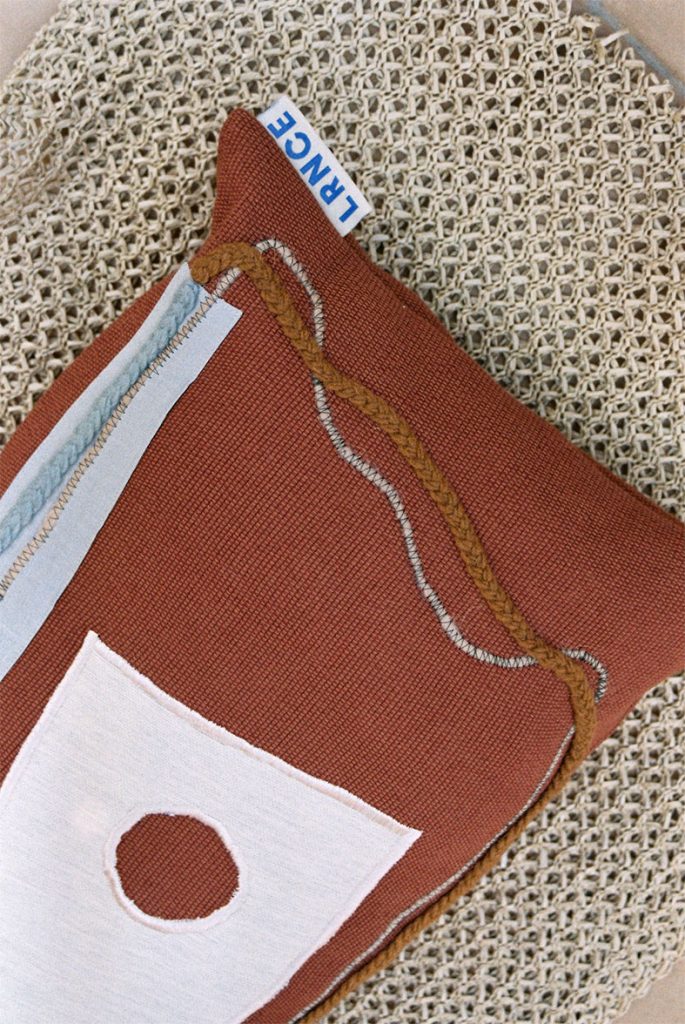 lrnce-textiles-pillowcases-jeanne-zoom