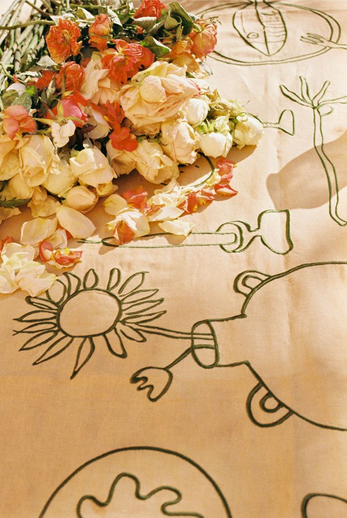 lrnce-textiles-tablelinen-largebourouss-sand