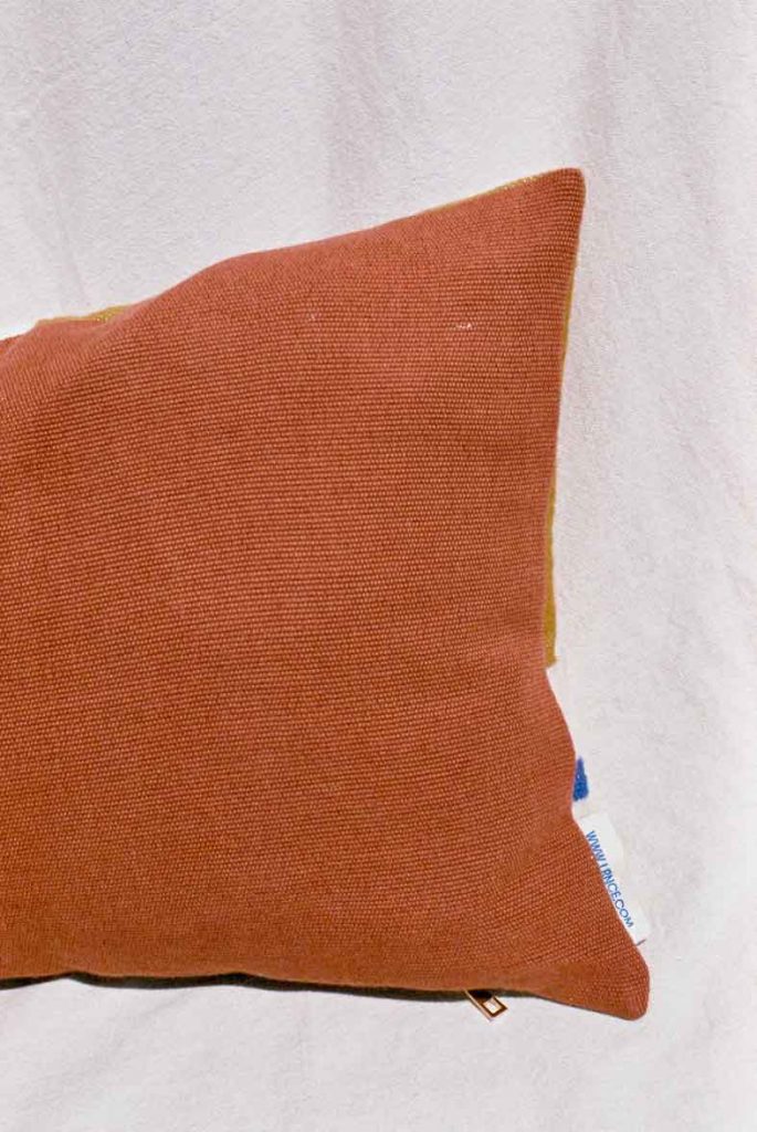 lrnce-textiles-pillowcases-tau-back