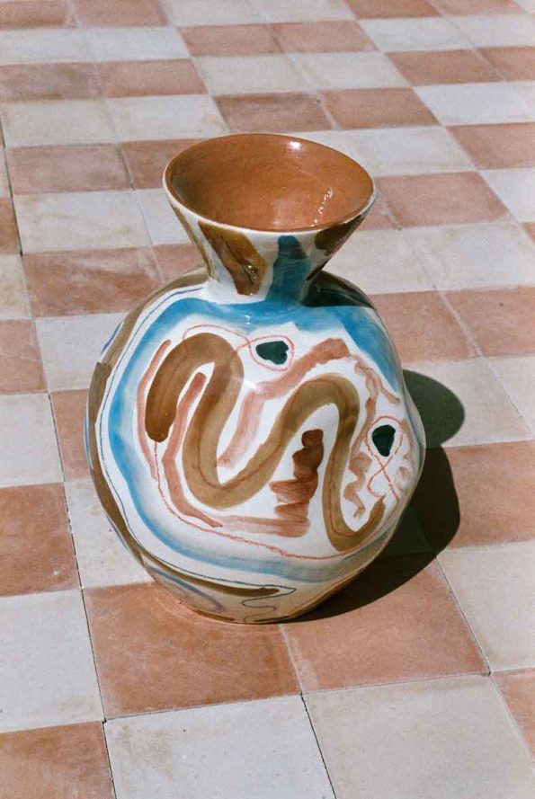 lrnce-ceramics-vases-gauri12