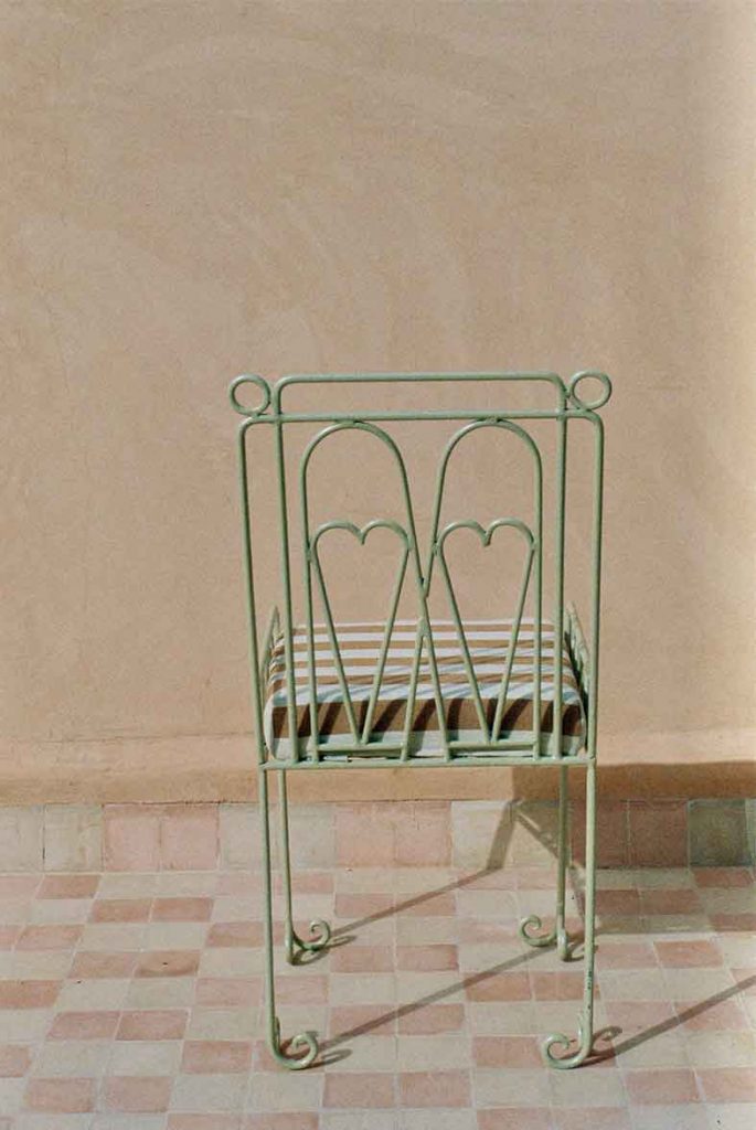 lrnce-objects-chairs--lamour