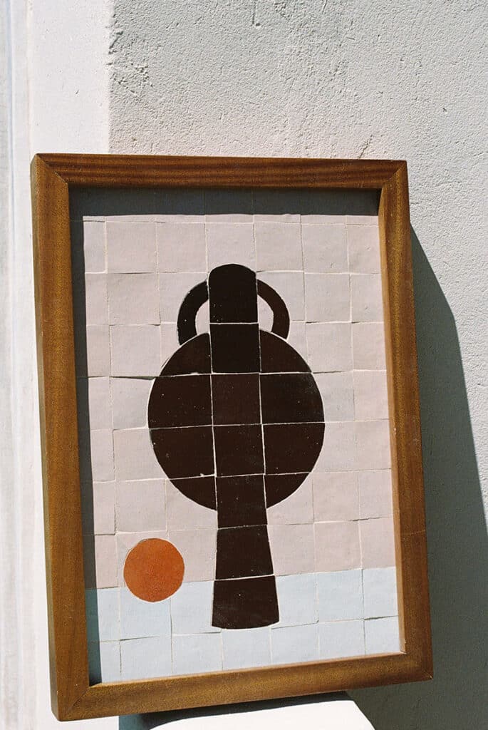 lrnce-framedworks-tiles-levaseetlorange