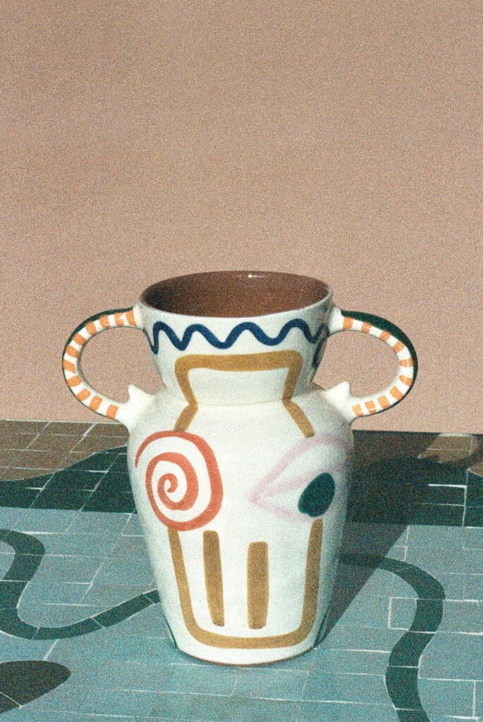 lrnce-ceramics-vases-afrah3