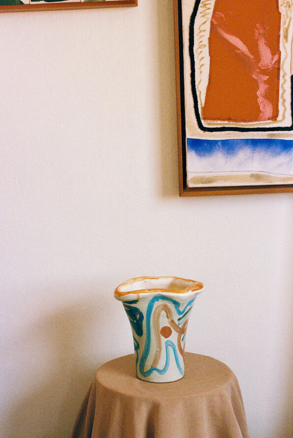 lrnce-ceramics-vases-nahla
