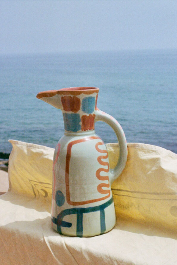 lrnce-ceramics-jugs-vaseakhdar4-