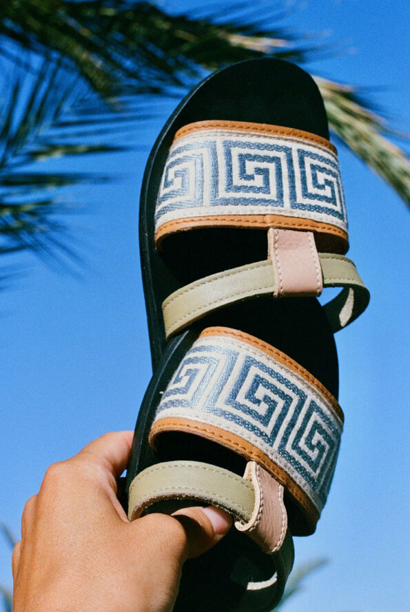 lrnce-towear-sandals-hydra