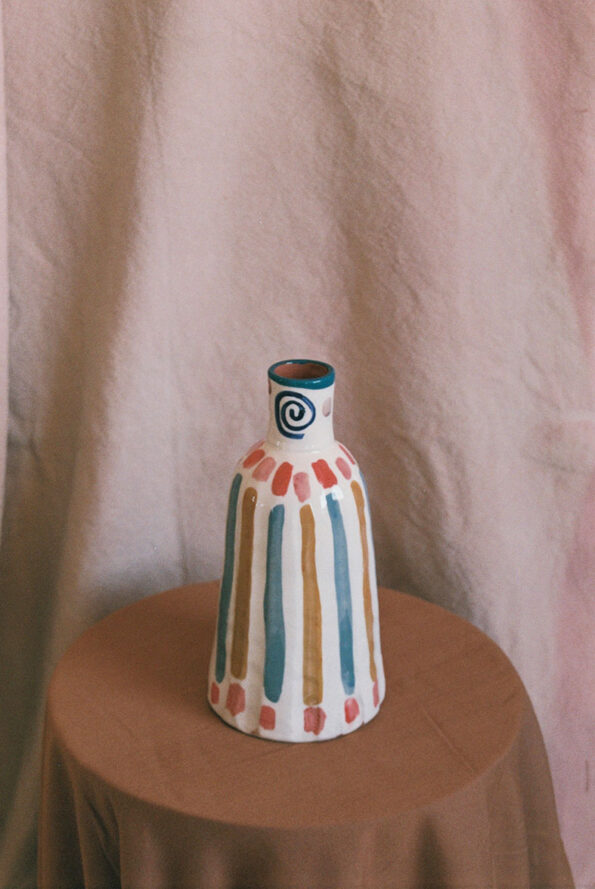 lrnce-ceramics-vases-ayomi