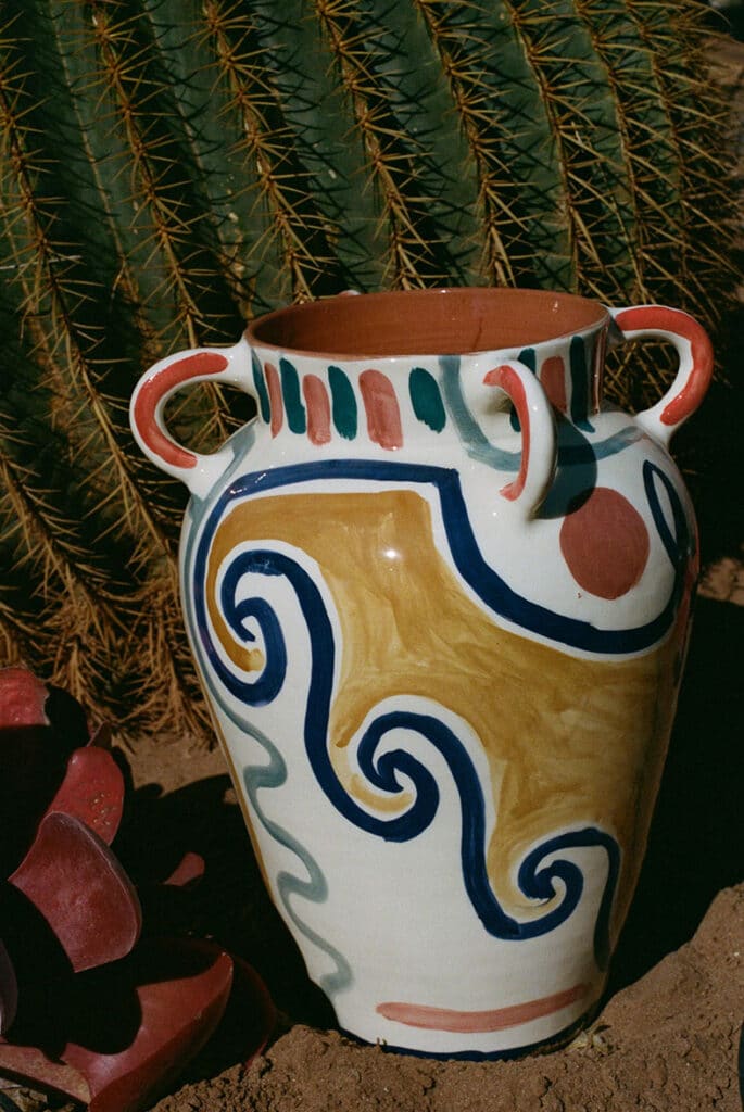 lrnce-ceramics-vases-husna6