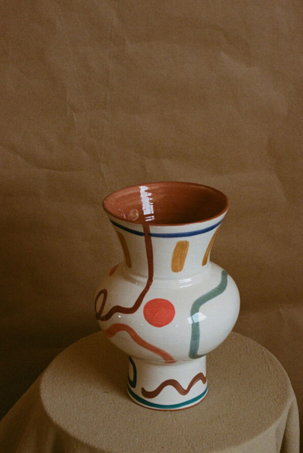 lrnce-ceramics-vases-nadiya