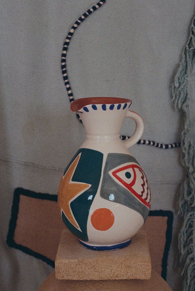 lrnce-ceramics-jugs-lepoisson