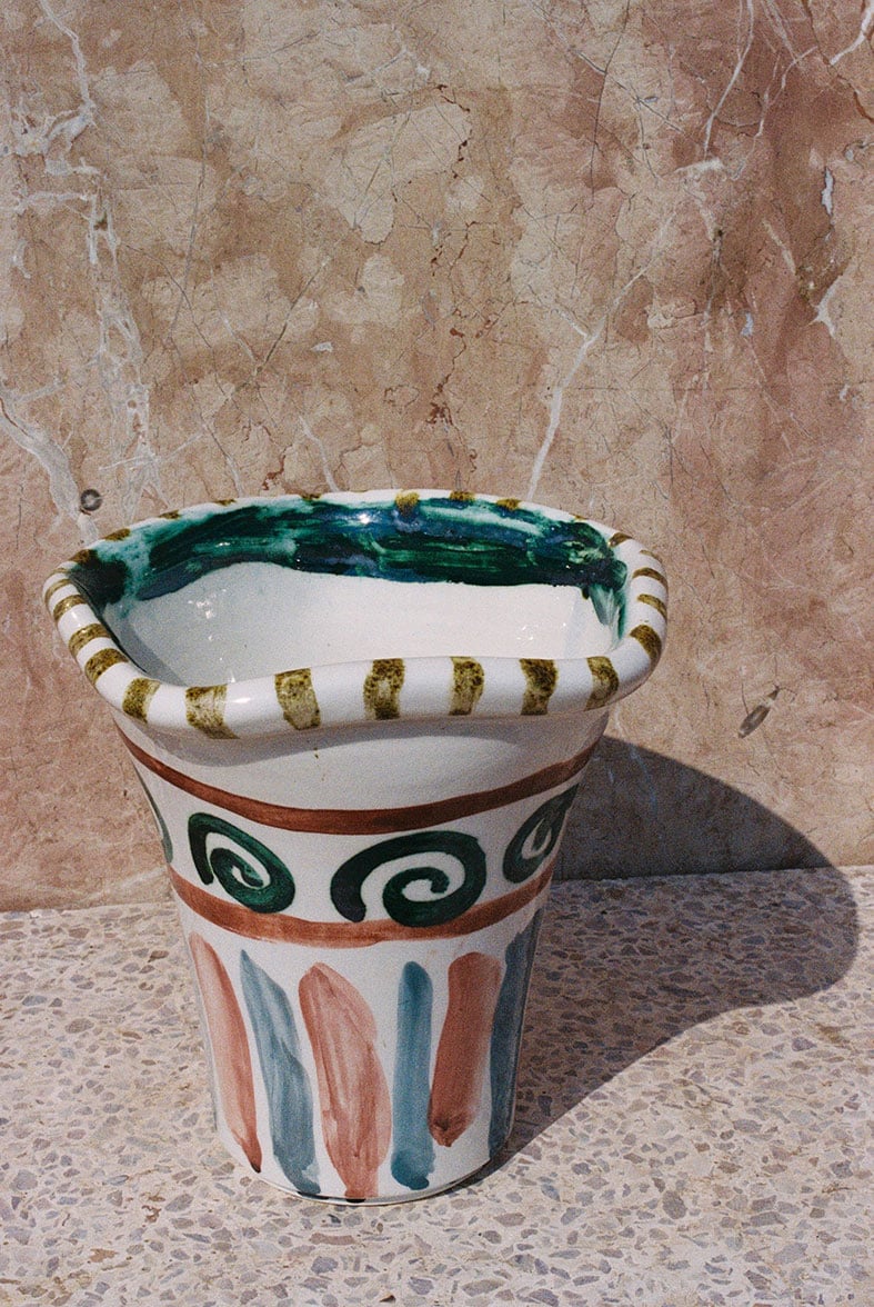 lrnce-ceramics-vases-nouhass1-