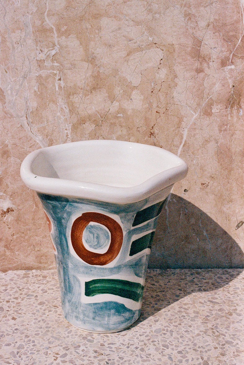 lrnce-ceramics-vases-nouhass2