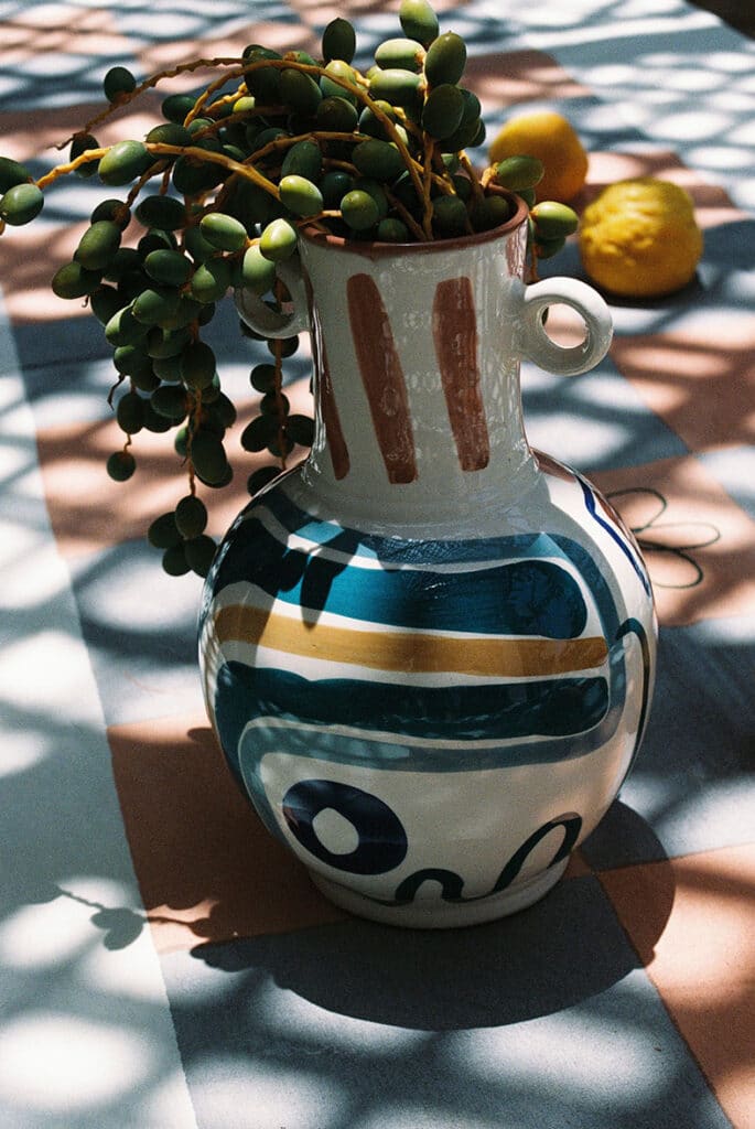 lrnce-ceramics-vases-sonaa2-