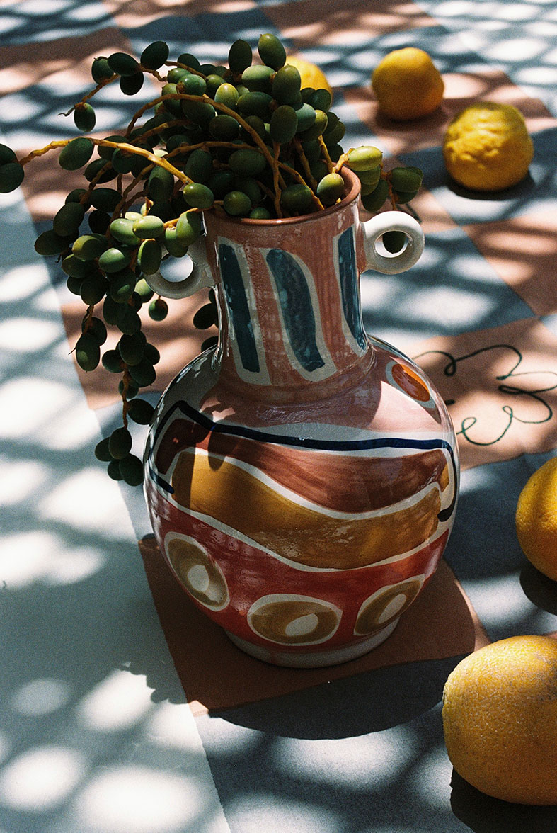 lrnce-ceramics-vases-sonaa2