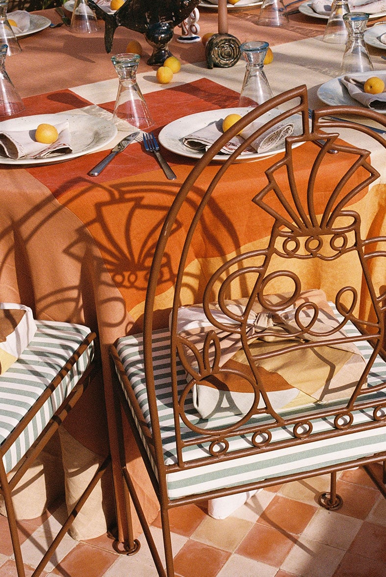 lrnce-objects-chairs-hydria--
