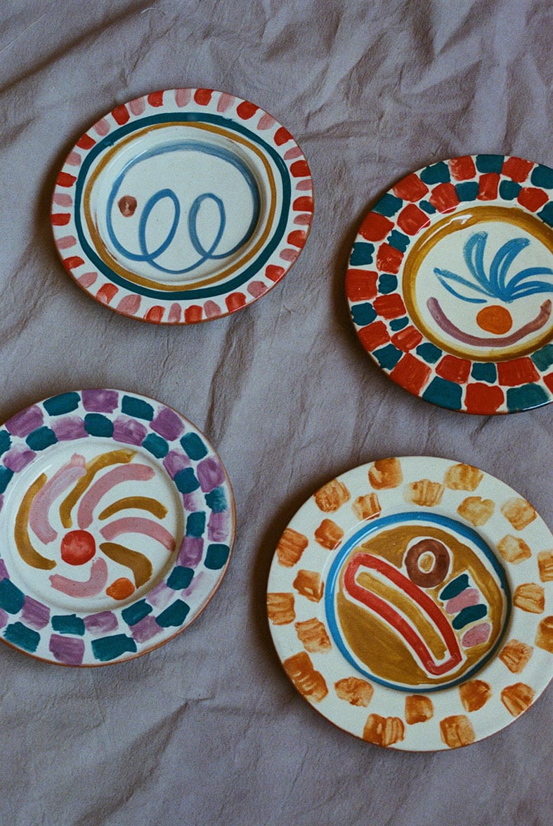 lrnce-ceramics-plates-wildflowerplatessetof4