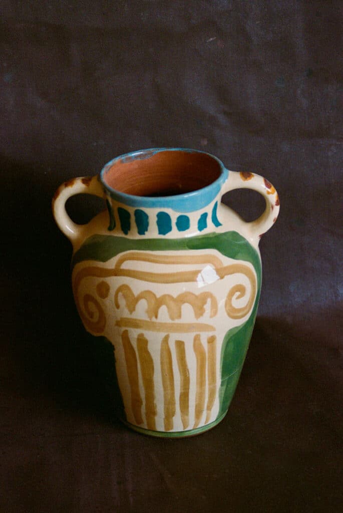 lrnce-ceramics-vases-grapevase-