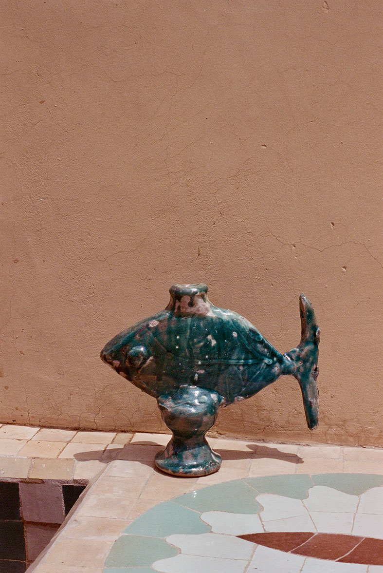 lrnce-objects-candles-fish