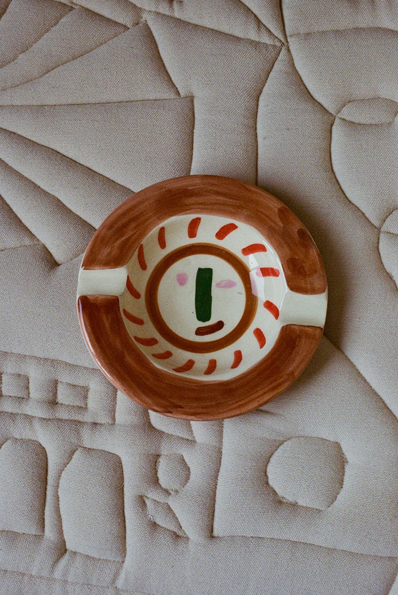 lrnce-ceramics-plates-faceashtray