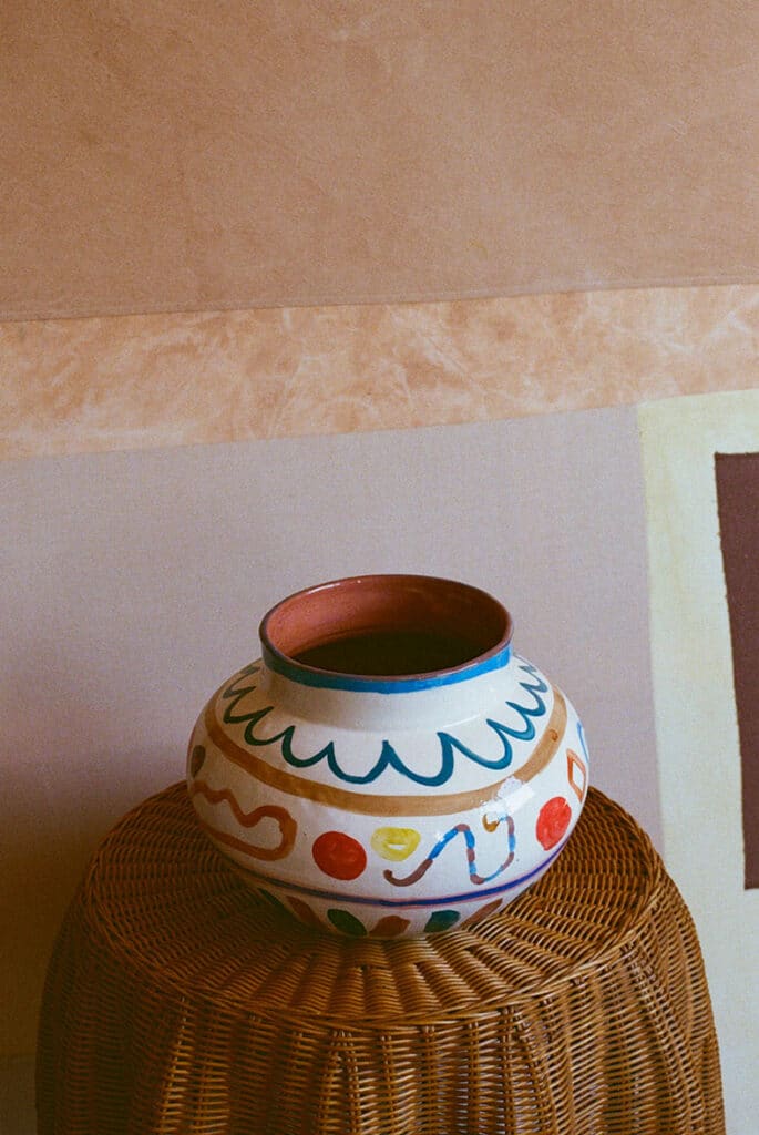 lrnce-ceramics-vases-alphie4
