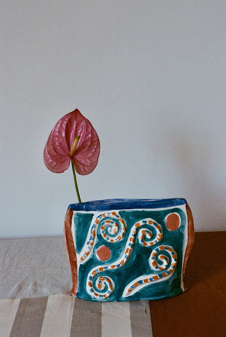 lrnce-ceramics-vases-layan2-