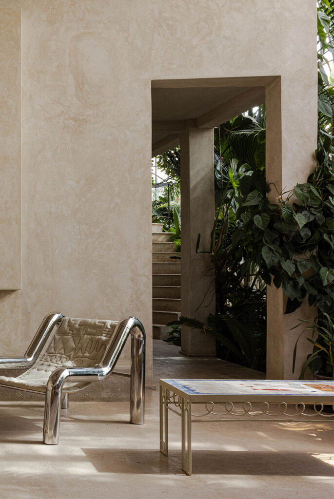 lrnce-furniture-tables-gardenia1-