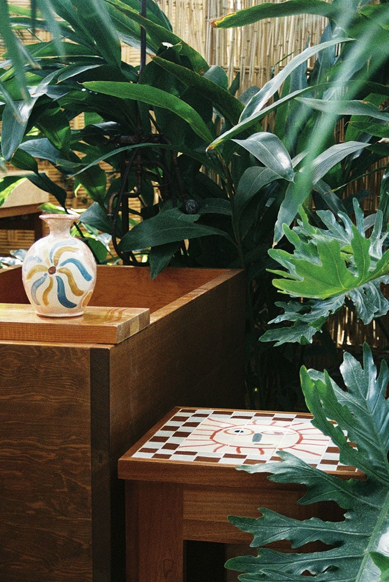 lrnce-furniture-tables-rio