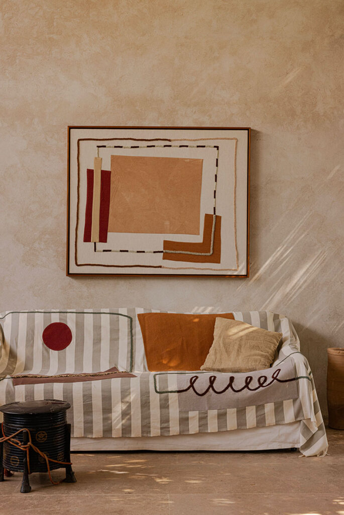 lrnce-framedartworks-embroideredtextiles-fennah-