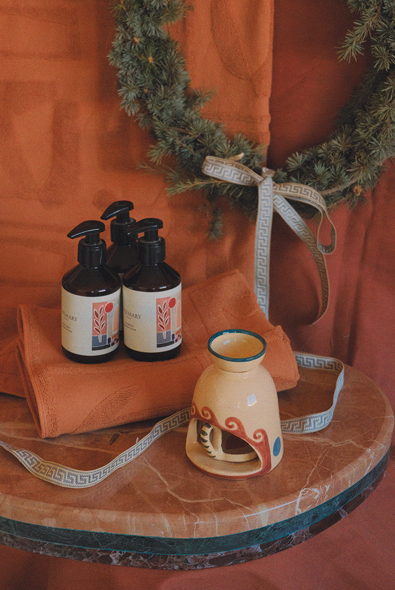 lrnce-holiday-carebox-