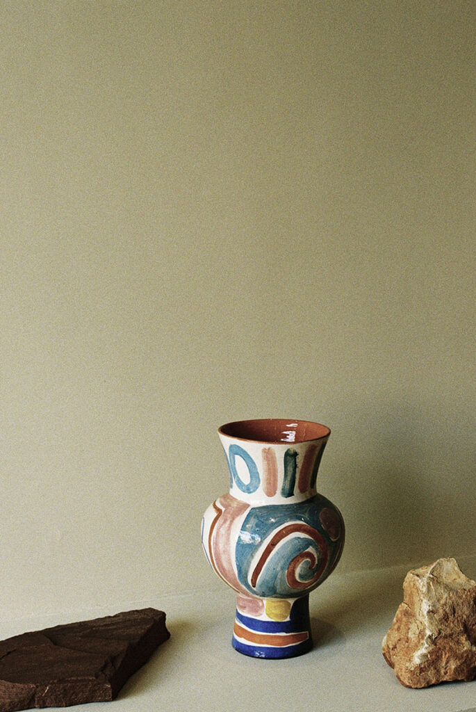 lrnce-ceramics-vases-nadiya10-