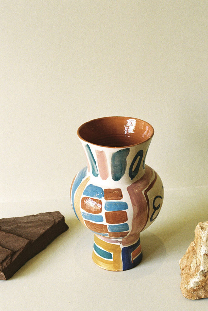 lrnce-ceramics-vases-nadiya10
