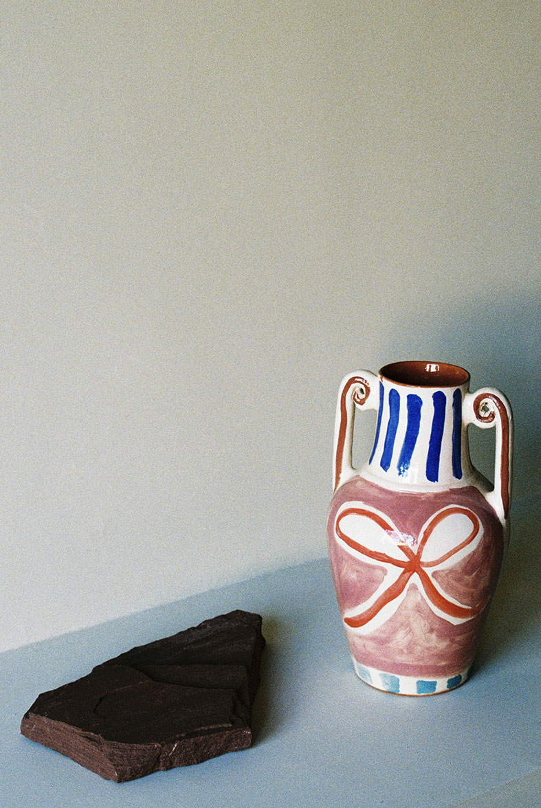 lrnce-ceramics-vases-rosette