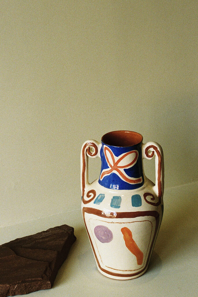 lrnce-ceramics-vases-rosette