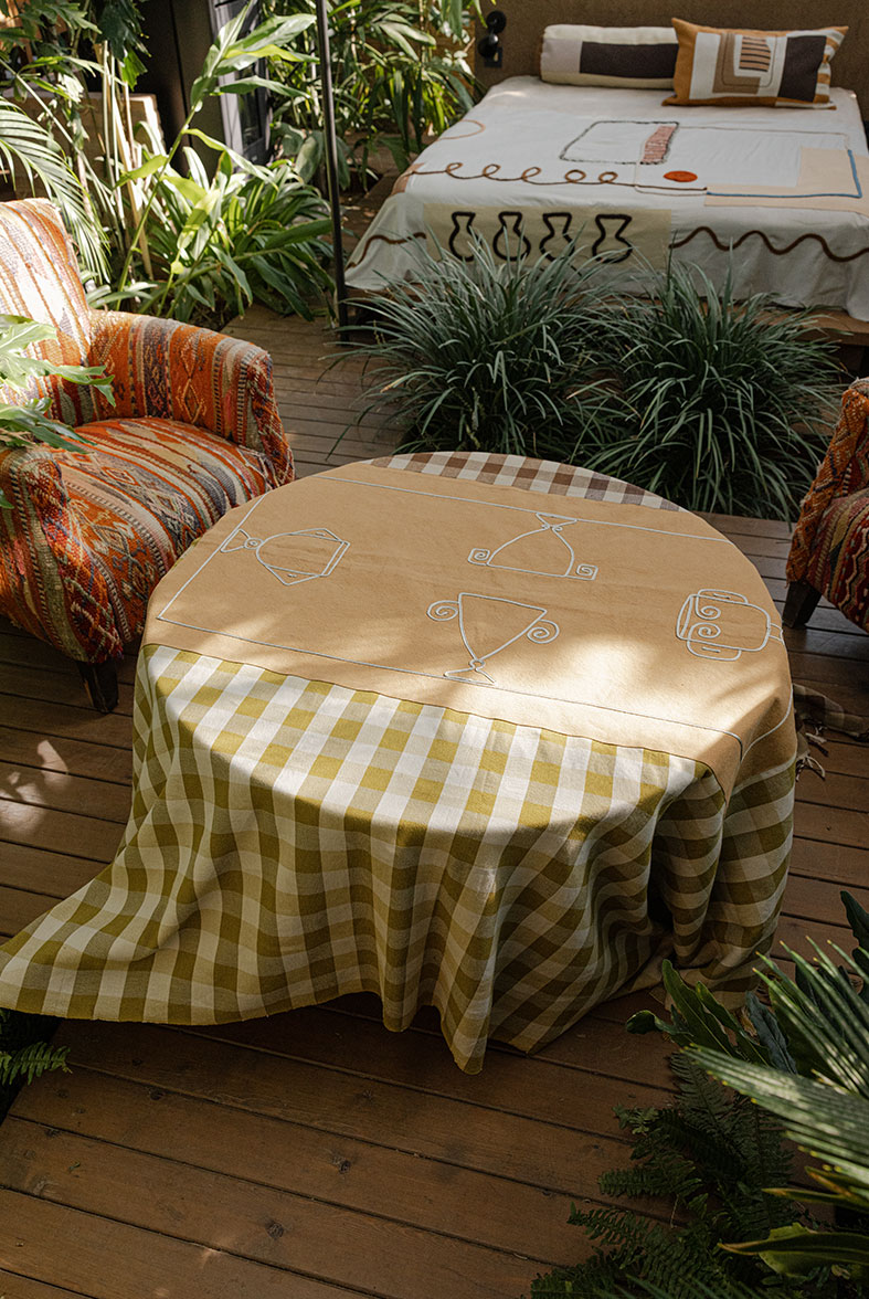 lrnce-tablelinen-shitaa