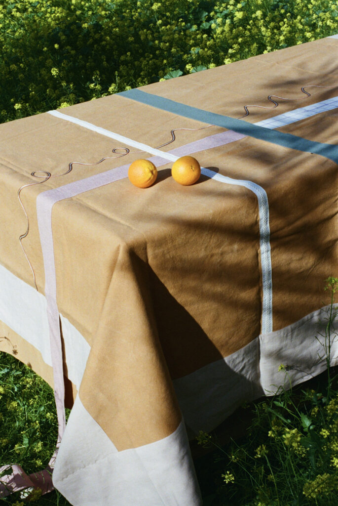 lrnce-textiles-tablelinen-haflaa1