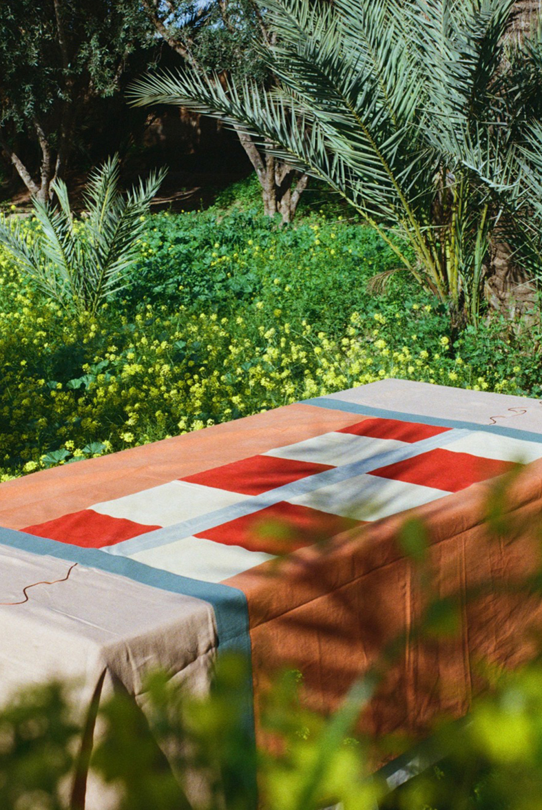 lrnce-textiles-tablelinen-sonar