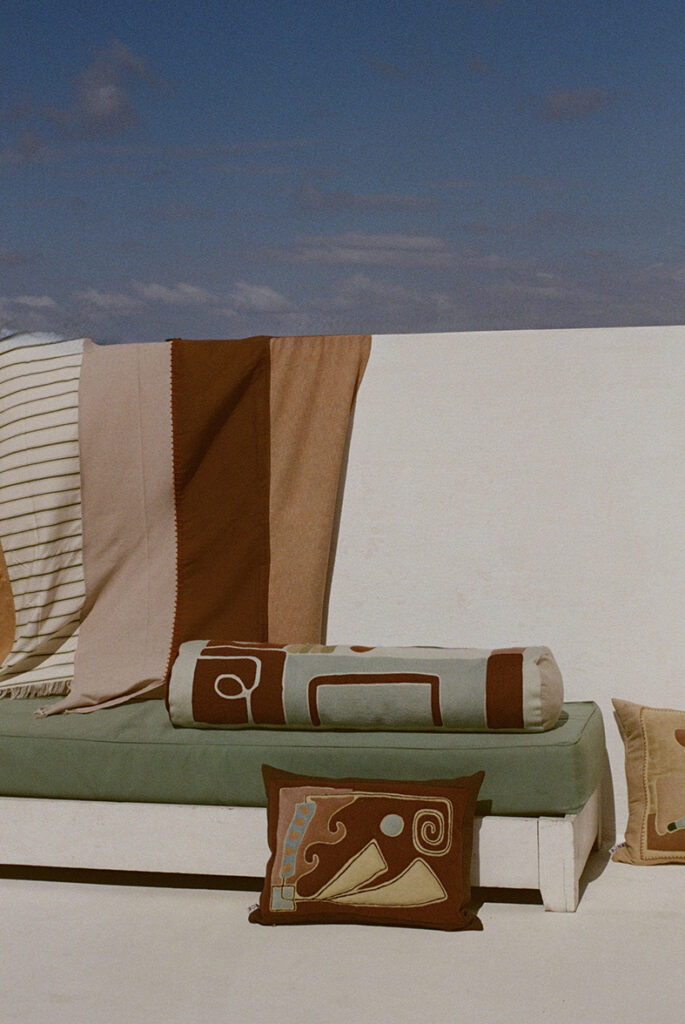 lrnce-pillowcases-textiles-aadi