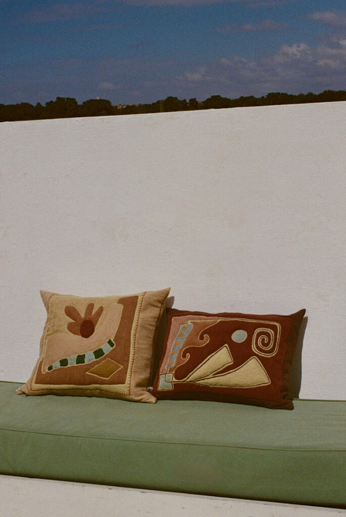 lrnce-pillowcases-textiles-rhea