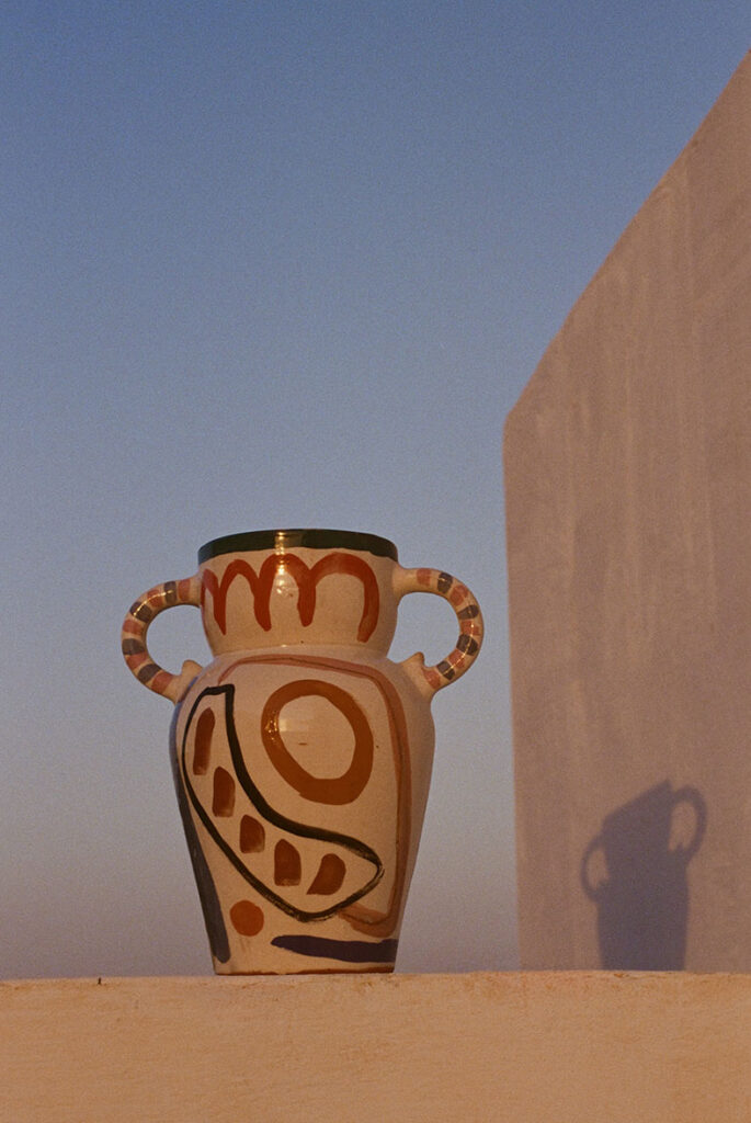 lrnce-ceramics-vases-tifraa