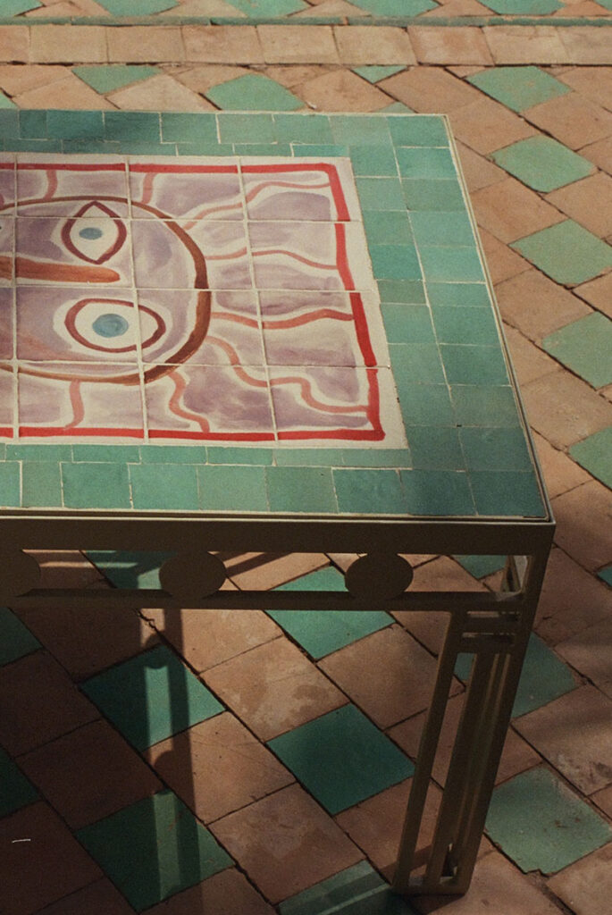 lrnce-objects-tables-suntable