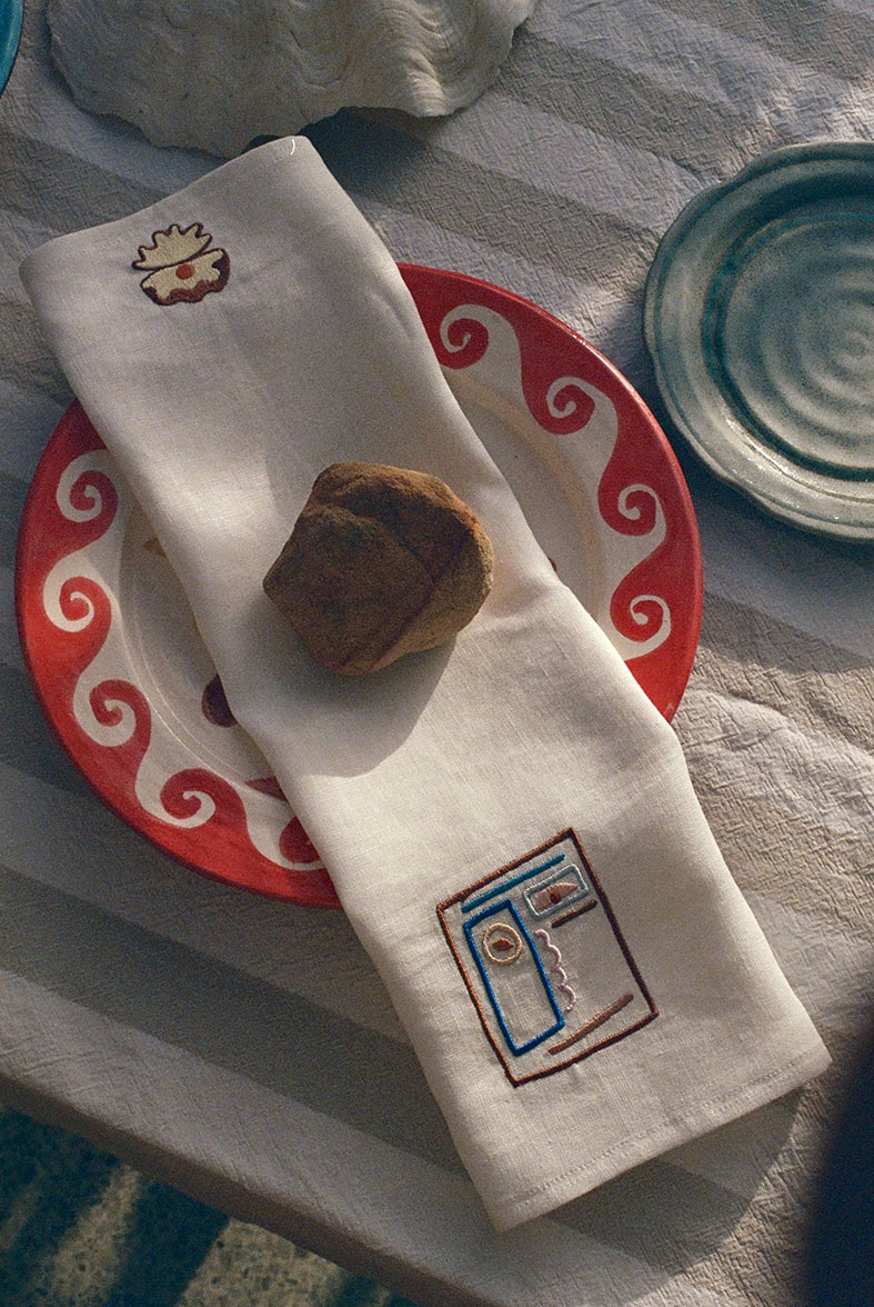 lrnce-textiles-tablelinen-visagenapkinsoffwhite-